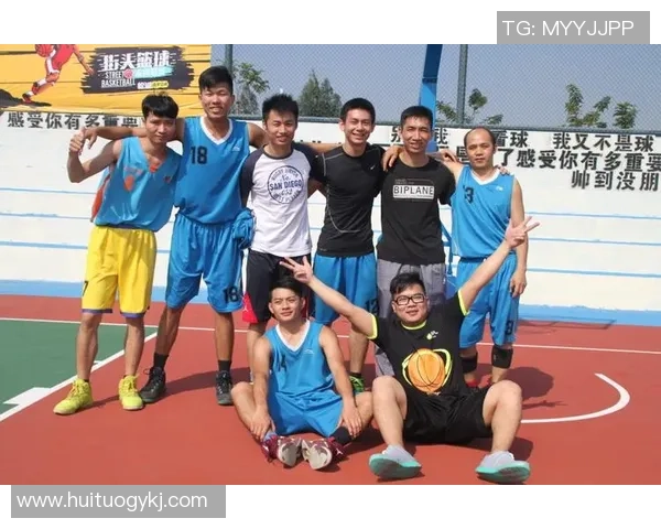 武汉篮球队与重庆篮球队赛后分析实力对比及未来展望 武汉篮球队与重庆篮球队赛后分析实力对比及未来展望